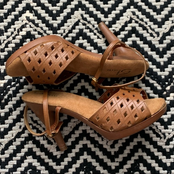 Vintage 70’s Disco Era Platform Sandals - Picture 3 of 14